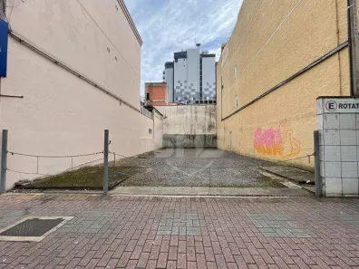 Lote/Terreno para alugar, 200m² no Centro, Blumenau