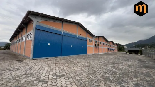 Galpão/Depósito/Armazém com 10 Quartos para alugar, 18000m² no Encano do Norte, Indaial