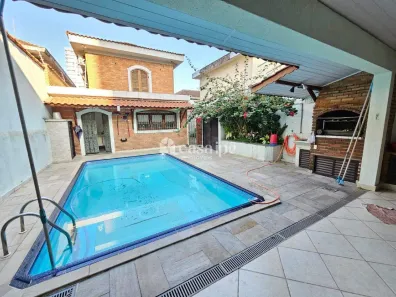 Sobrado com 6 Quartos à venda, 360m² no Embaré, Santos