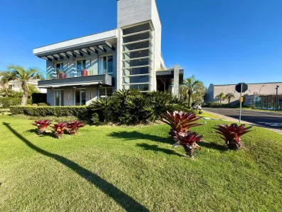 Sobrado com 6 Quartos à venda, 293m² no Condomínio Las Dunas, Xangri-lá