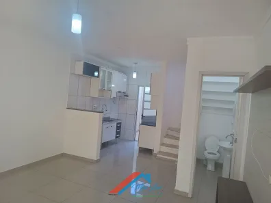 Casa de Condomínio com 2 Quartos à venda, 57m² no Caguassu, Sorocaba
