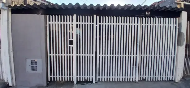 Casa com 2 Quartos para alugar, 2940m² no Jardim Satélite, São José dos Campos