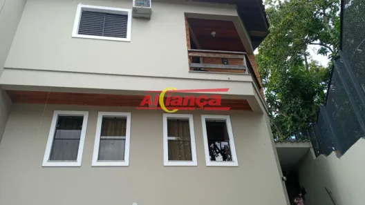 Sobrado com 3 Quartos à venda, 97m² no Jardim Vila Galvão, Guarulhos