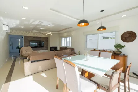 Casa com 4 Quartos à venda, 260m² no Laranjal, Pelotas