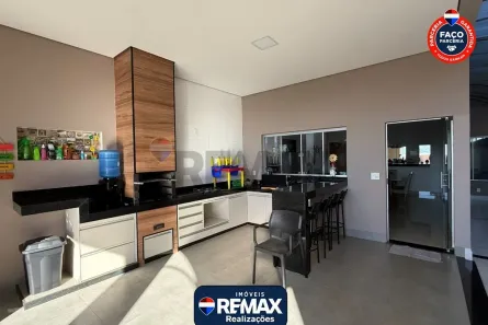 Casa com 3 Quartos à venda, 190m² no Jardim Peluzzo, Patos de Minas