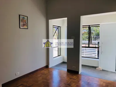 Casa com 3 Quartos para alugar, 135m² no Jardim da Saúde, São Paulo