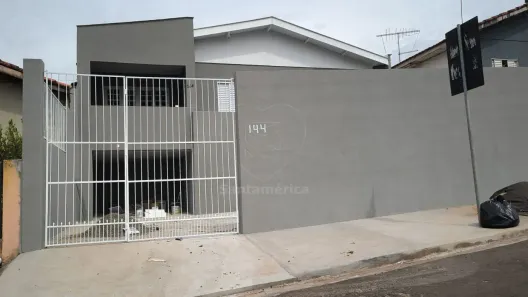 Casa com 5 Quartos para alugar, 150m² no Ernani Moura Lima, Londrina