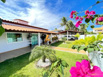 Casa de Condomínio com 4 Quartos à venda, 300m² no Barra do Jacuípe, Camaçari