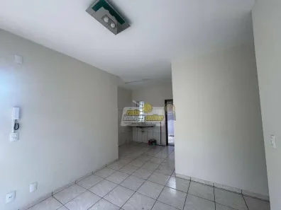 Casa com 2 Quartos para alugar, 53m² no Jardim Belo Horizonte, Uberaba