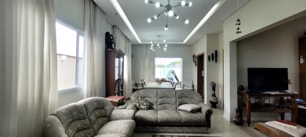 Casa de Condomínio com 3 Quartos à venda, 210m² no Condomínio Residencial Fogaça, Jacareí