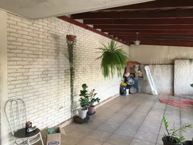 Casa com 4 Quartos à venda, 150m² no Bom Jesus, Uberlândia
