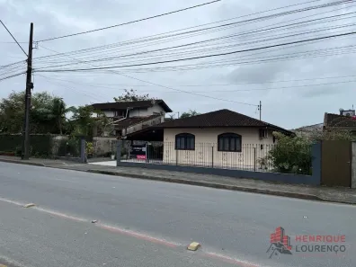 Imóvel Comercial com 2 Quartos à venda, 140m² no Vila Nova, Joinville