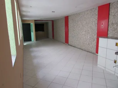 Sala Comercial à venda, 182m² no Farias Brito, Fortaleza