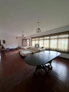 Sobrado com 3 Quartos à venda, 255m² no Vila Oliveira, Mogi das Cruzes