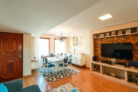 Casa com 4 Quartos à venda, 237m² no Jardim do Colégio (Zona Norte), São Paulo