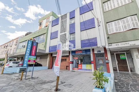 Kitnet com 1 Quarto à venda, 32m² no Azenha, Porto Alegre