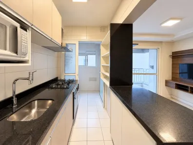Apartamento com 2 Quartos para alugar, 56m² no Portão, Curitiba