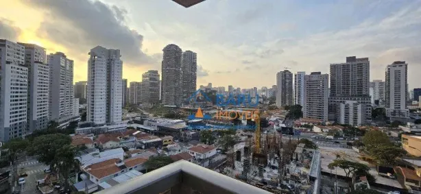 Apartamento com 3 Quartos à venda, 157m² no Jardim das Acácias, São Paulo