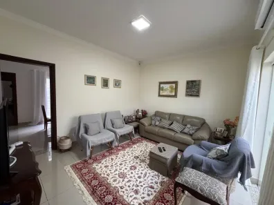 Casa com 3 Quartos à venda, 178m² no Jardim Ângela Rosa, Franca
