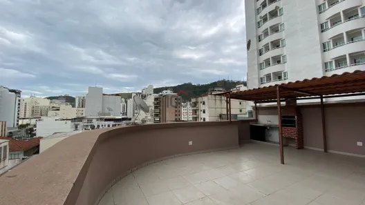 Apartamento com 2 Quartos à venda, 142m² no Centro, Juiz de Fora