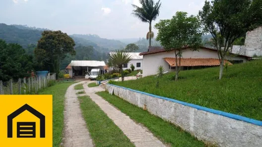 Fazenda/Sítio com 6 Quartos à venda, 560m² no Clube dos Oficiais, Suzano