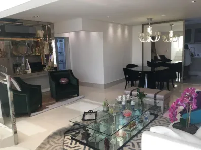 Apartamento com 3 Quartos à venda, 245m² no Fazenda São Quirino, Campinas