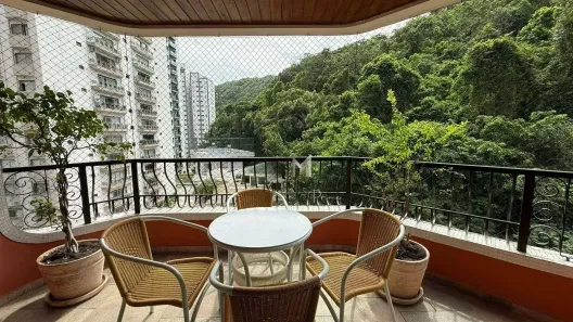 Apartamento com 3 Quartos à venda, 182m² no Pitangueiras, Guarujá