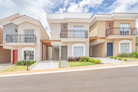 Casa de Condomínio com 3 Quartos à venda, 110m² no Colônia Dona Luíza, Ponta Grossa