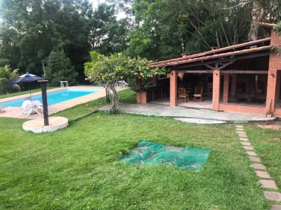 Fazenda/Sítio com 3 Quartos à venda, 390m² no Chácaras Santa Maria, Jacareí