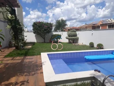 Sobrado com 4 Quartos à venda, 253m² no Condomínio Belvedere, Cuiabá