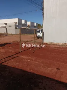 Lote/Terreno à venda, 250m² no Residencial Carajás, Campo Grande