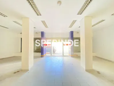 Ponto Comercial para alugar, 220m² no Navegantes, Porto Alegre