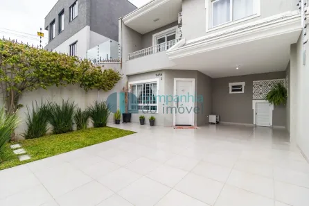 Sobrado com 3 Quartos à venda, 180m² no Boqueirão, Curitiba