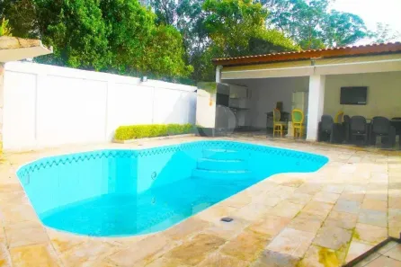 Casa com 3 Quartos para alugar, 296m² no Jardim Marajoara, São Paulo