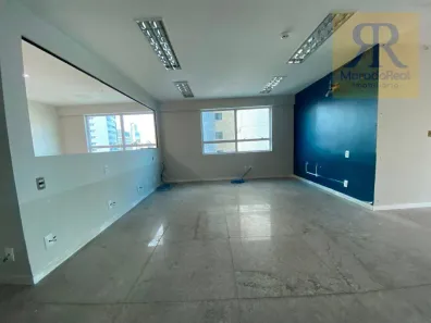 Sala Comercial para alugar, 35m² no Casa Forte, Recife