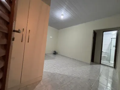 Apartamento com 1 Quarto para alugar, 30m² no Guará II, Brasília