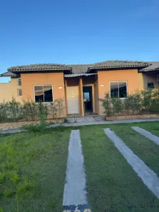 Casa de Condomínio com 2 Quartos à venda, 70m² no Senador Carlos Jereissati, Pacatuba
