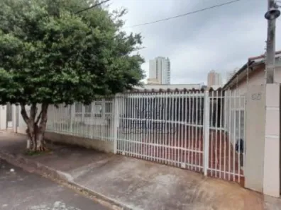 Casa com 3 Quartos à venda, 174m² no Vila Fujita, Londrina