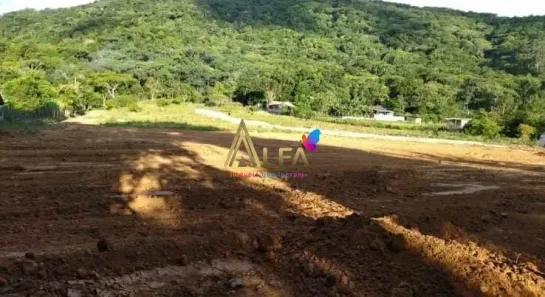 Lote/Terreno à venda, 1024m² no São Cristóvão, Penha