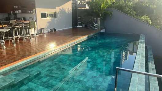 Casa de Condomínio com 4 Quartos à venda, 523m² no Candeal, Salvador