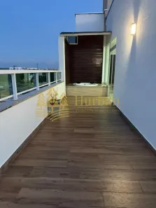 Cobertura com 3 Quartos para alugar, 180m² no Tibery, Uberlândia