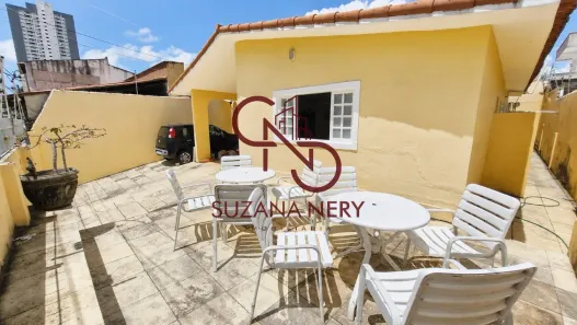 Casa com 4 Quartos à venda, 163m² no Lagoa Nova, Natal