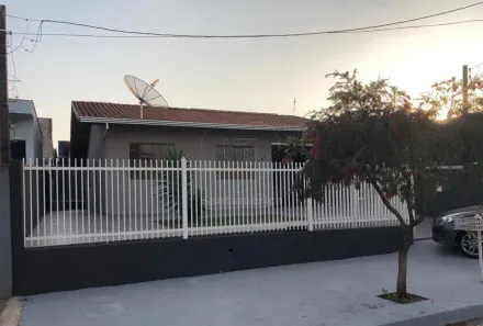 Casa com 3 Quartos à venda, 200m² no Bandeirantes, Londrina