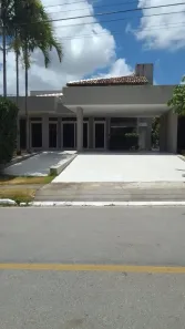 Casa de Condomínio com 4 Quartos para alugar, 450m² no Jardim Petrópolis, Maceió