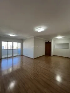 Apartamento com 3 Quartos para alugar, 153m² no Zona 01, Maringá