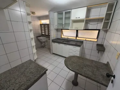 Apartamento com 3 Quartos para alugar, 70m² no Madalena, Recife