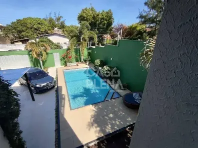 Casa com 4 Quartos à venda, 260m² no Edson Queiroz, Fortaleza