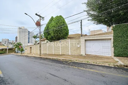 Imóvel Comercial com 3 Quartos para alugar, 240m² no São Dimas, Piracicaba