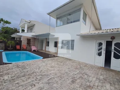 Casa com 4 Quartos à venda, 121m² no Campeche, Florianópolis