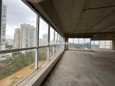 Sala Comercial para alugar, 1254m² no Green Valley Alphaville, Barueri